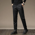 Calça Chino em Sarja Masculina - Linha Contemporânea