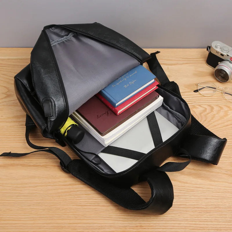 Mochila Executiva em Couro - Prato - foto 3