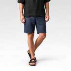 Bermuda Masculina de Linho - Essential — fundo cinza